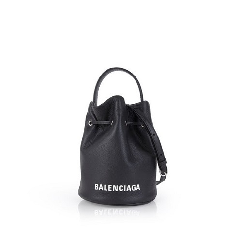 [스페셜오더]BALENCIAGA-638342 발렌시아가 블랙 에브리데이 XS 드로스트링 버킷백