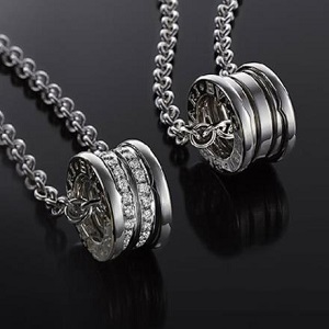 BVLGARI-352816 불가리 남여공용 비제로원 화이트 골드 스몰 라운드 펜던트 목걸이(2종류)